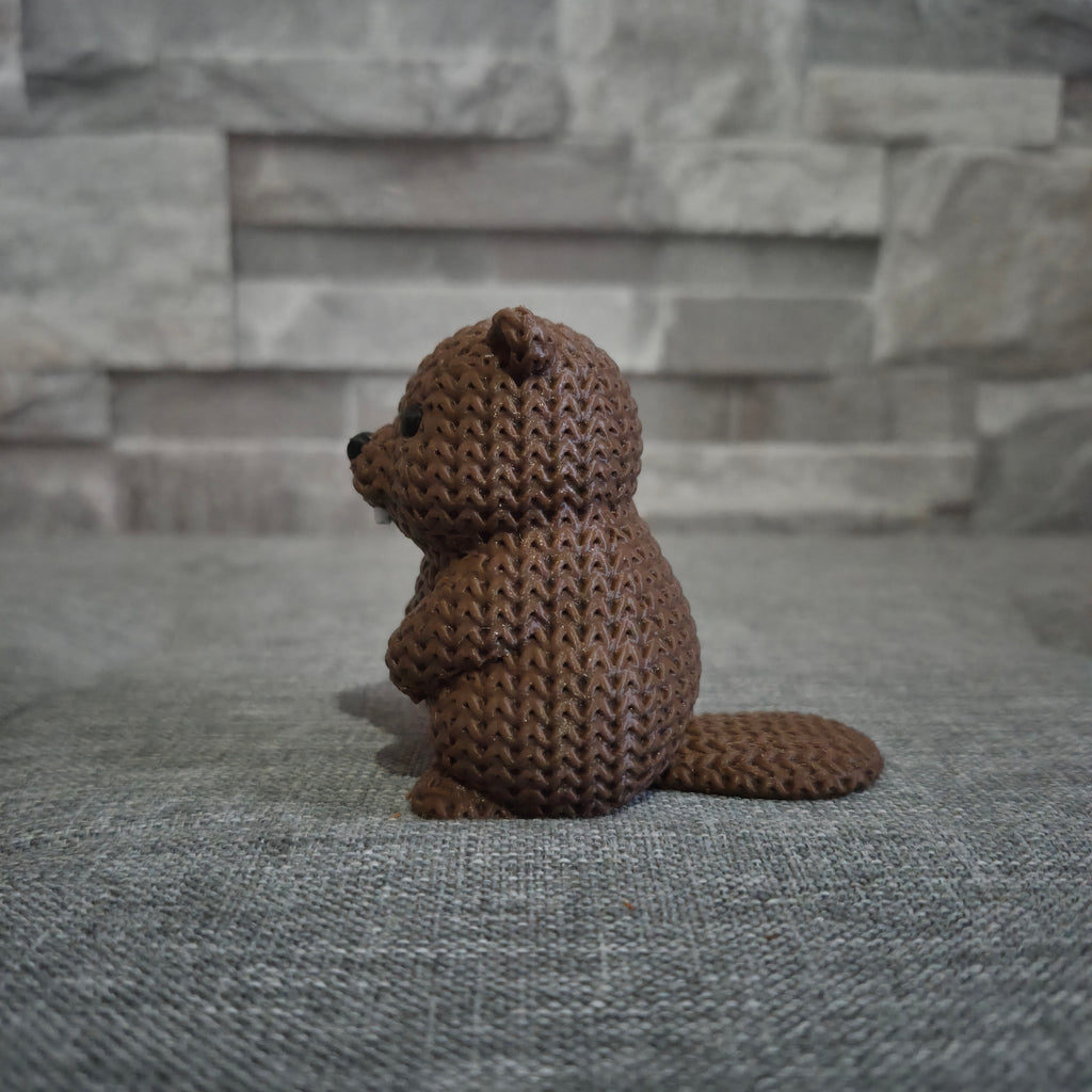 Figurine castor tricot 3D – Déco kawaii et cosy