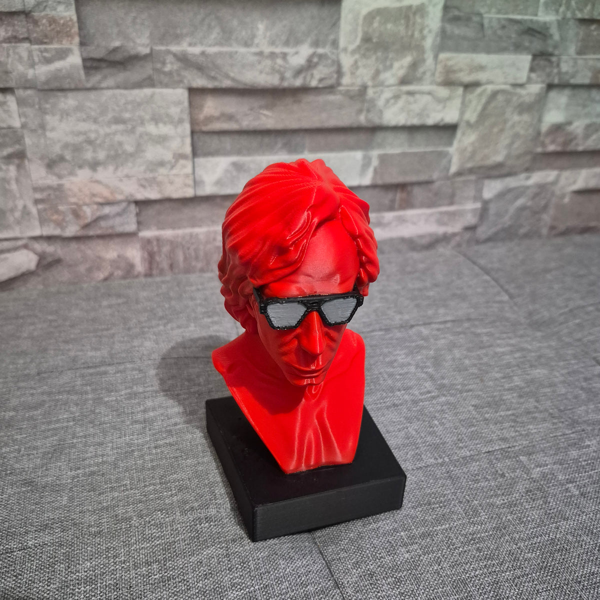 Buste 3D de Checco Zalone – 15 à 25 cm avec lunettes colorées ou buste uni