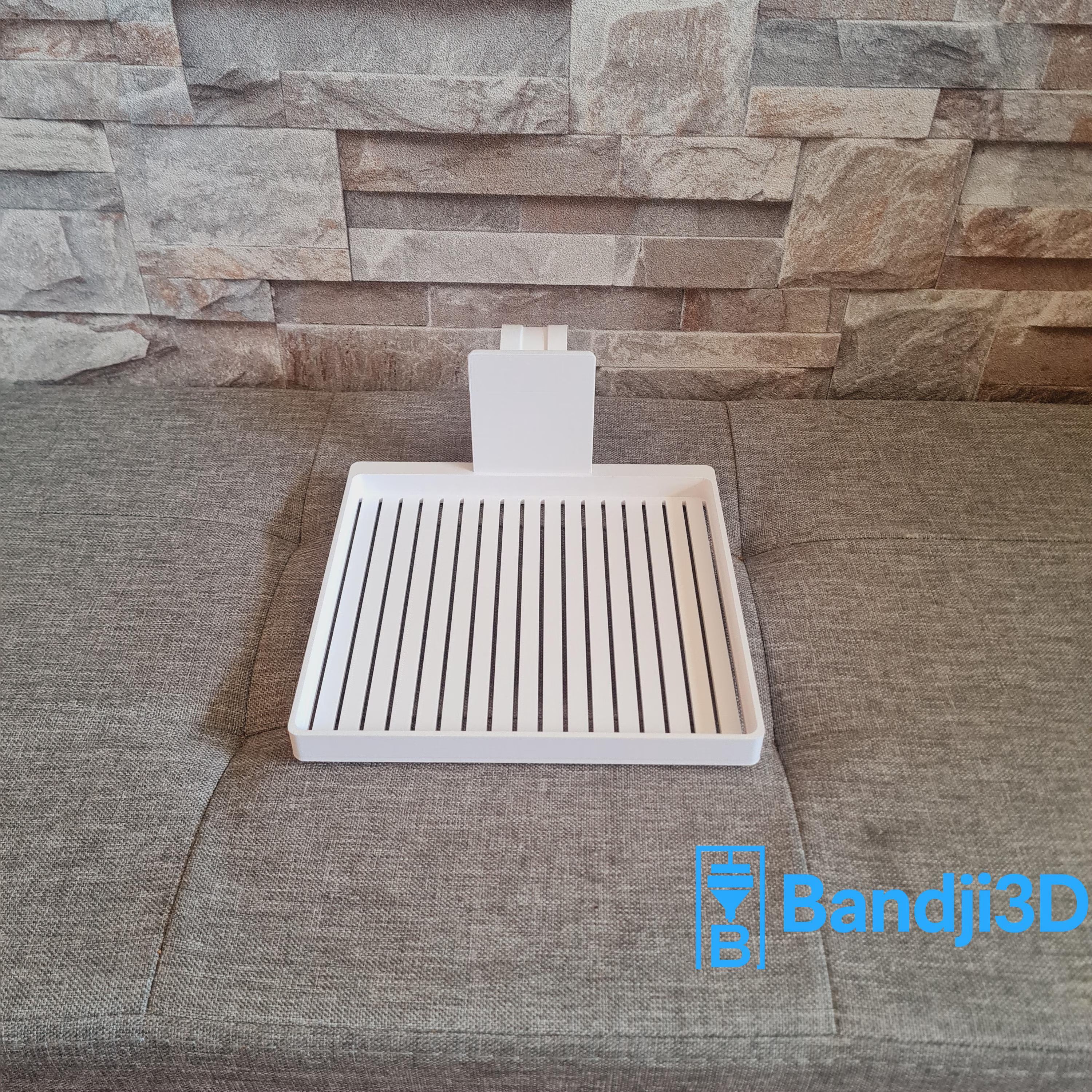 Support Piscine 3D – Plateau Flottant Boisson & Smartphone | Bandji3D Bandji3D