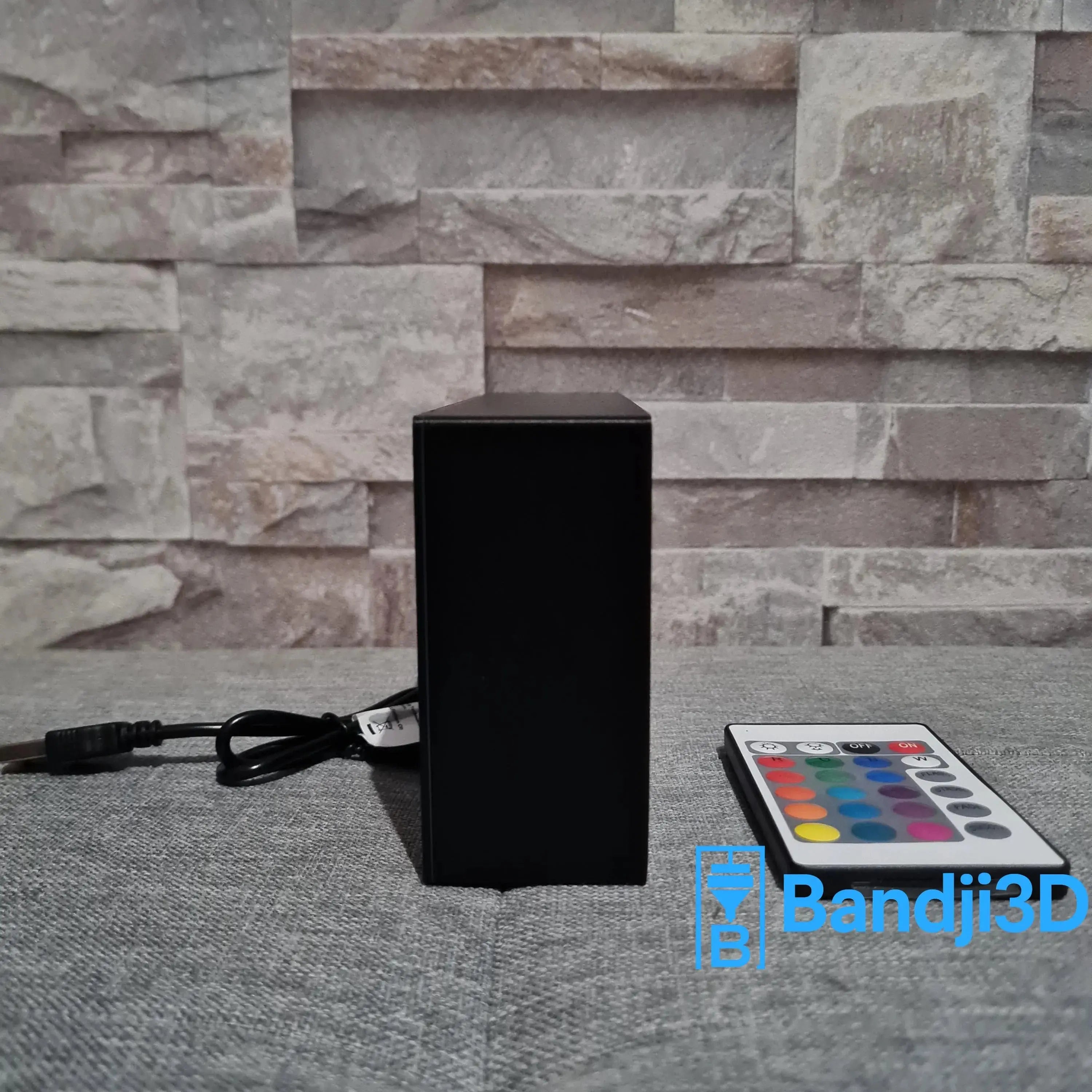 Lampe LED Dalida – Portrait Gravé & Personnalisation au Dos | Bandji3D Bandji3D