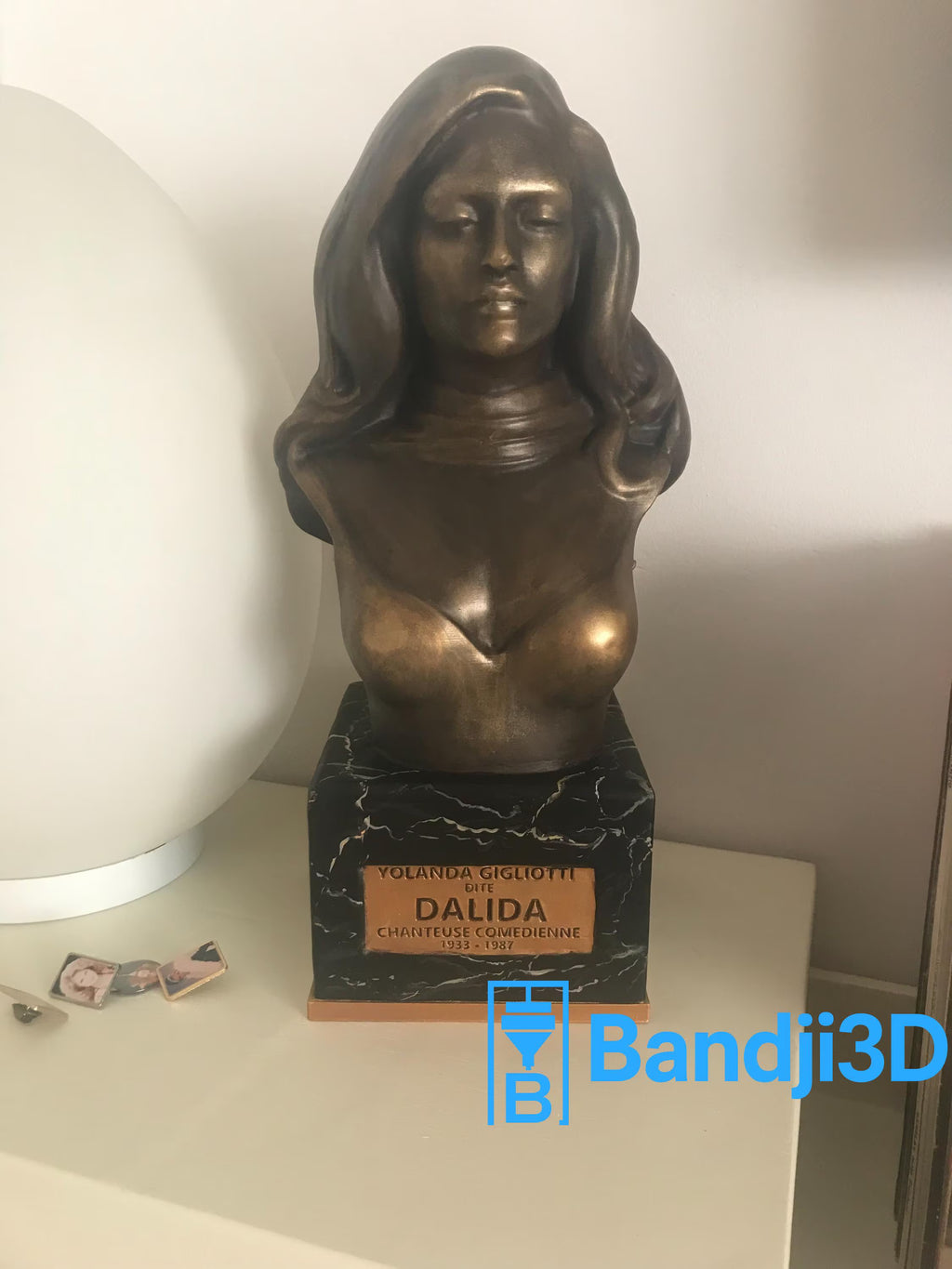 Buste Dalida 3D – Sculpture Personnalisable & Déco Musicale | Bandji3D Bandji3D
