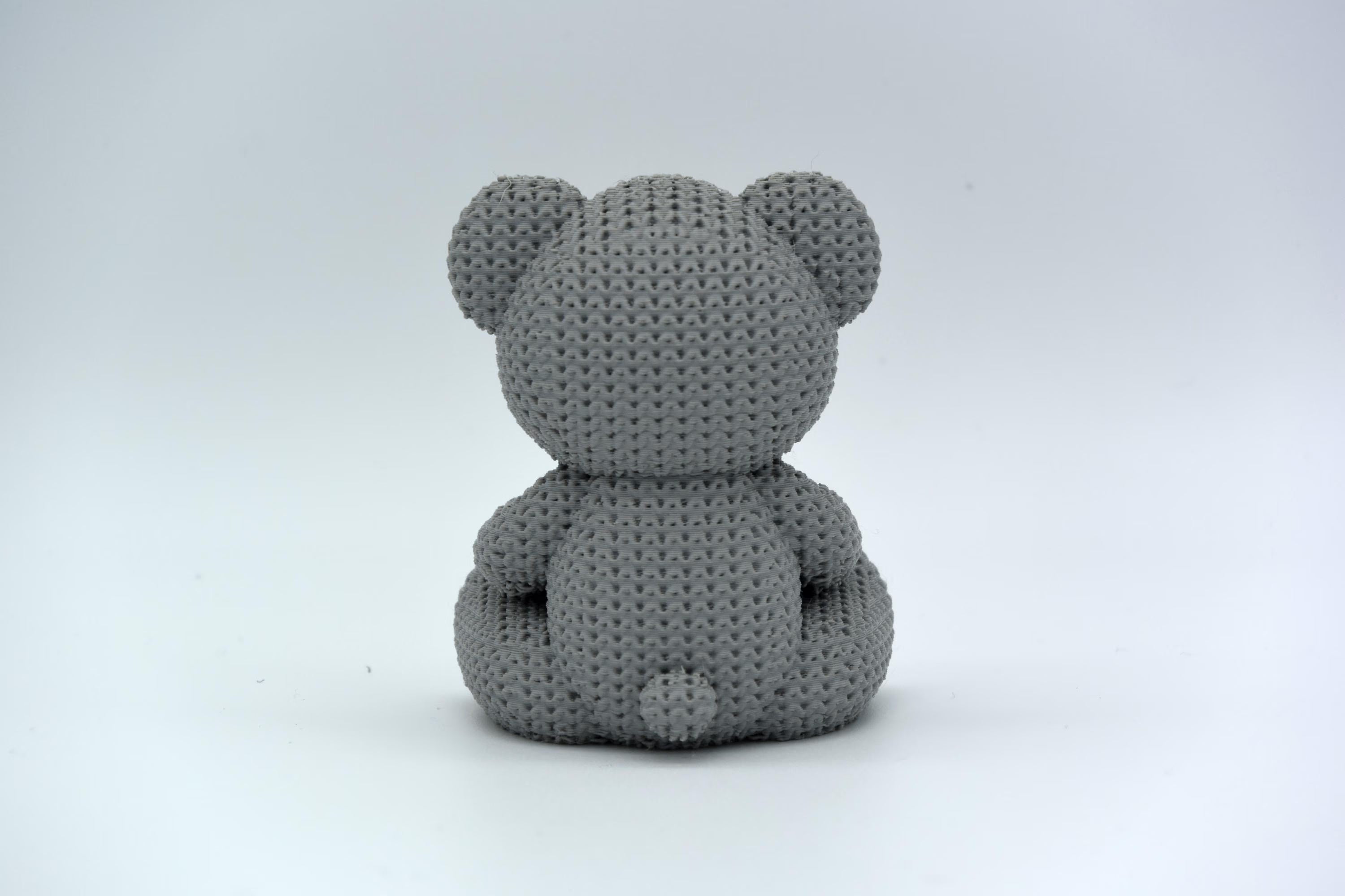 Figurine ourson tricot 3D avec cœur • Sculpture artisanale mignonne • Cadeau romantique | Bandji3D Bandji3D