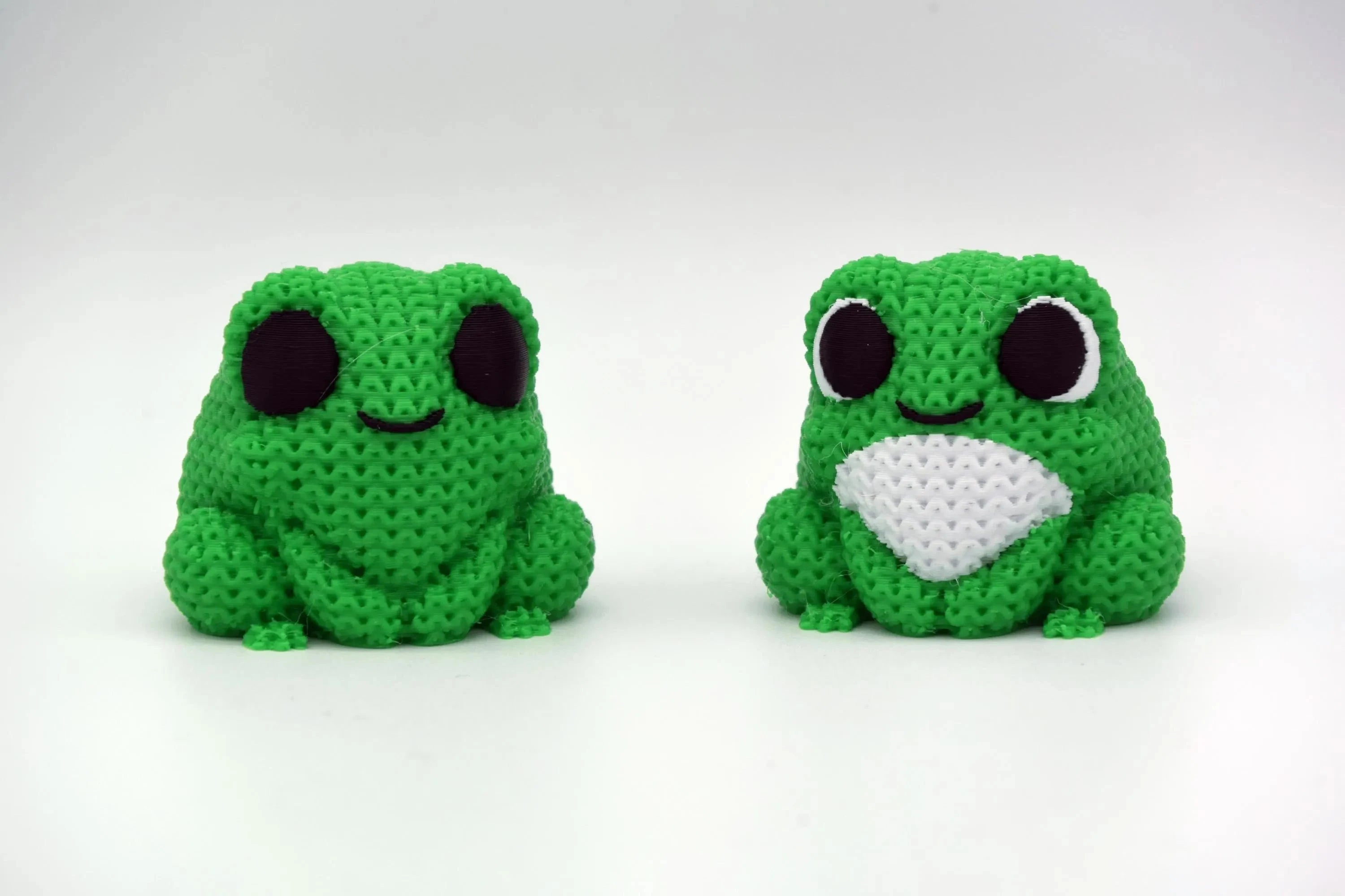 Figurine grenouille tricot 3D • Sculpture artisanale • Déco originale | Bandji3D Bandji3D