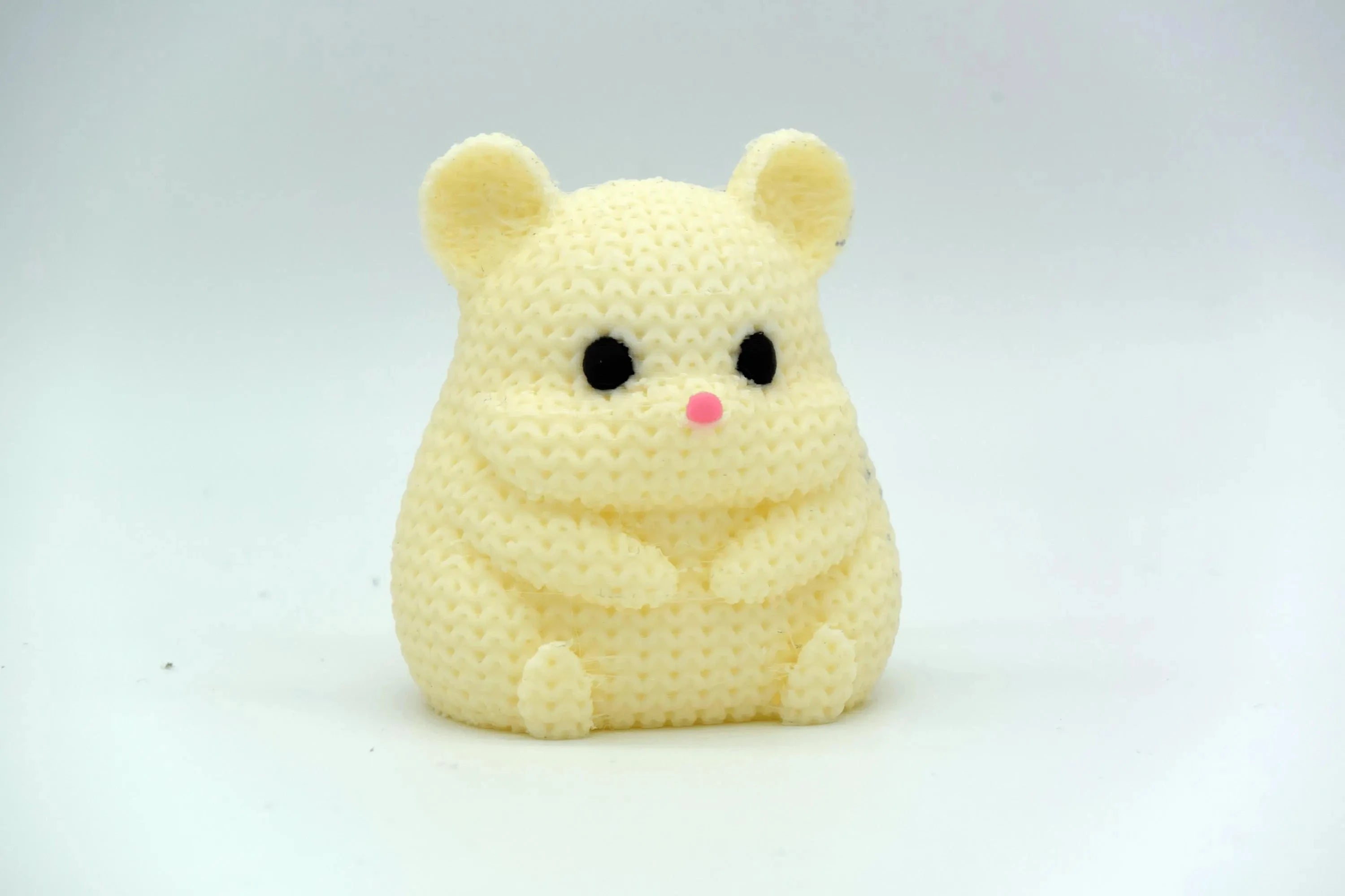 Figurine hamster tricot 3D • Sculpture artisanale mignonne • Déco originale | Bandji3D Bandji3D