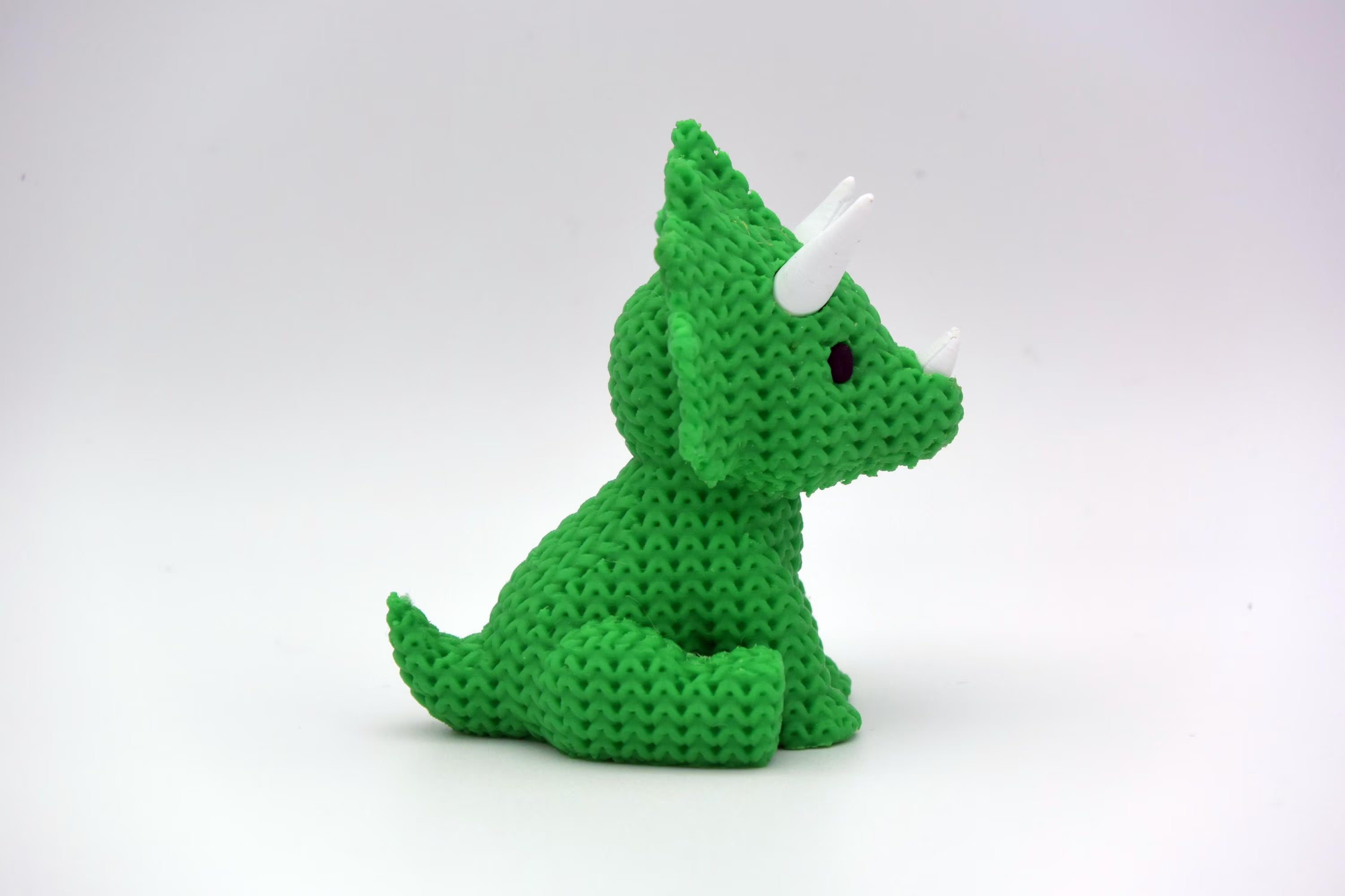 Figurine triceratops tricot 3D • Sculpture artisanale dinosaure • Déco originale | Bandji3D Bandji3D