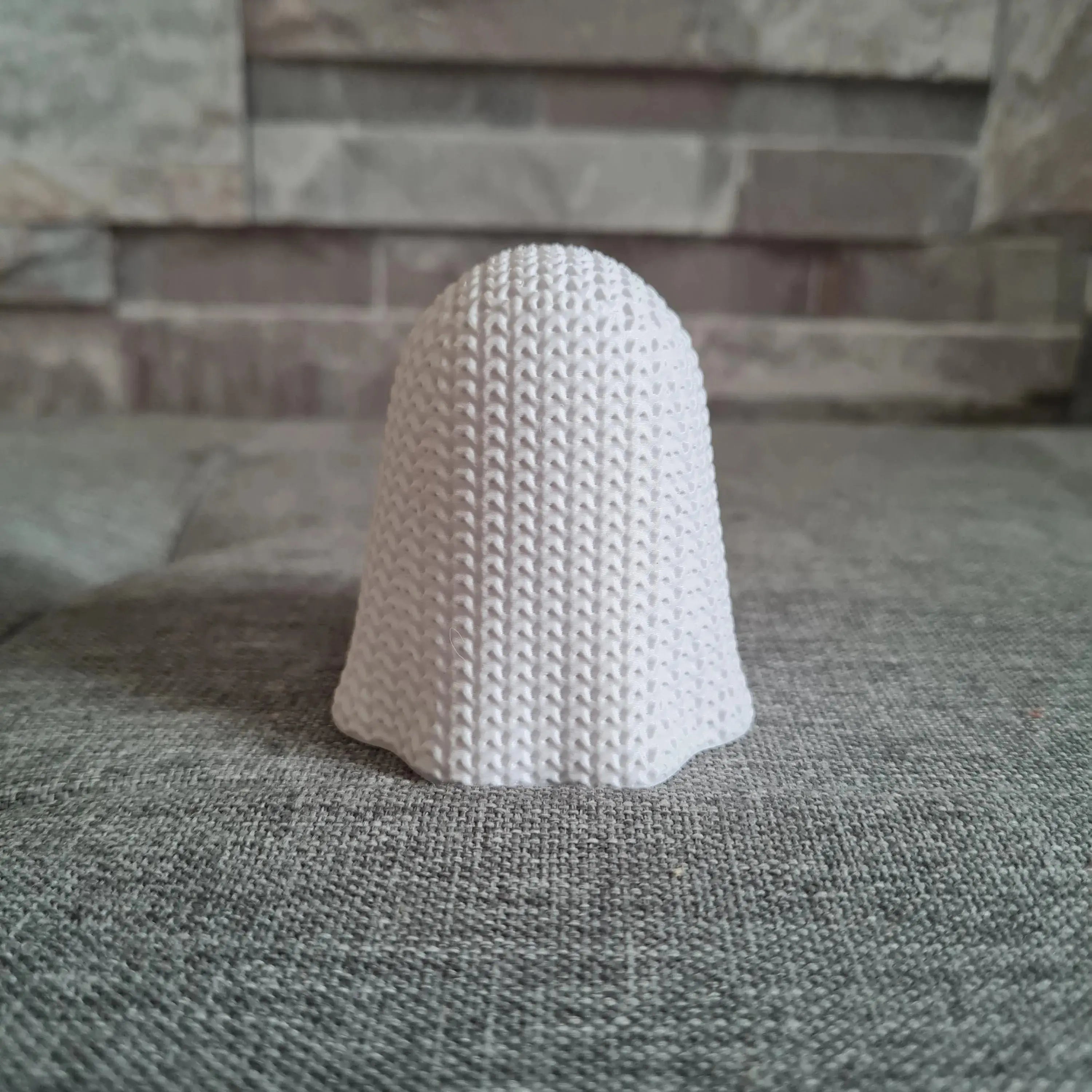 Décoration Fantôme effet tricot 3D – Figurine Halloween & Saint-Valentin | Bandji3D Bandji3D