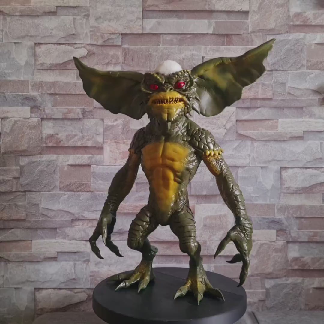Figurine 3D inspiré de l’univers Gremlins 44 cm – Sculpture peinte à la main inspirée du film | Bandji3D