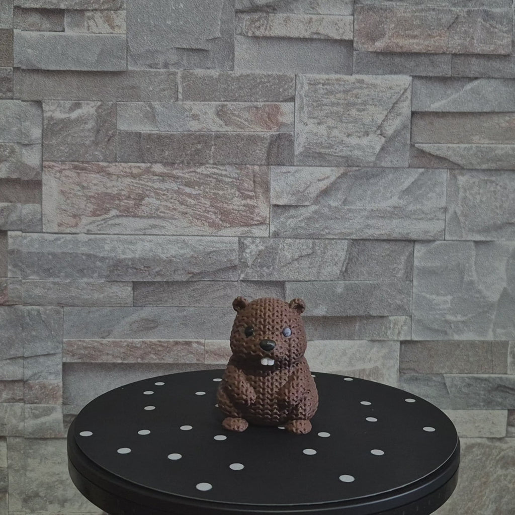 Figurine castor tricot 3D – Déco kawaii et cosy