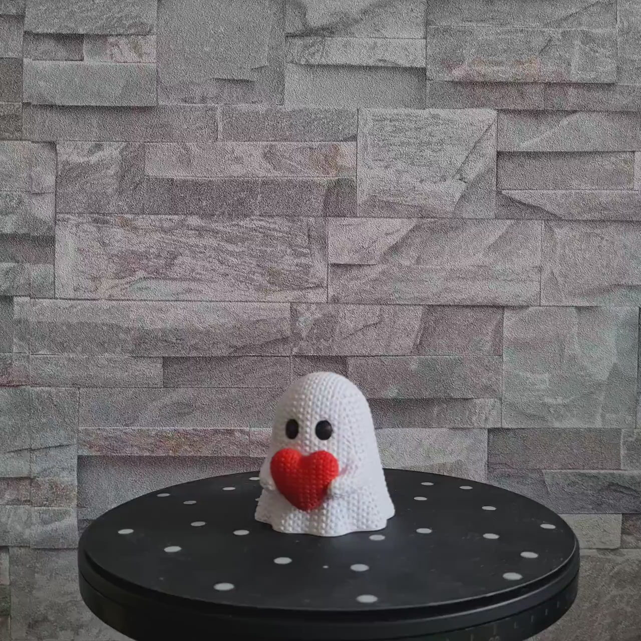 Décoration Fantôme effet tricot 3D – Figurine Halloween & Saint-Valentin | Bandji3D