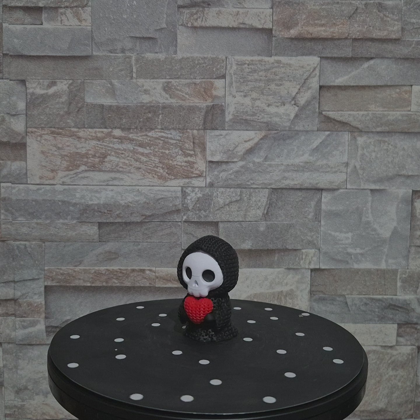 Décoration Squelette Cœur Tricot 3D – Figurine Halloween & Saint-Valentin | Bandji3D